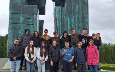 Projekt “Posjet učenika osmih razreda Vukovaru”